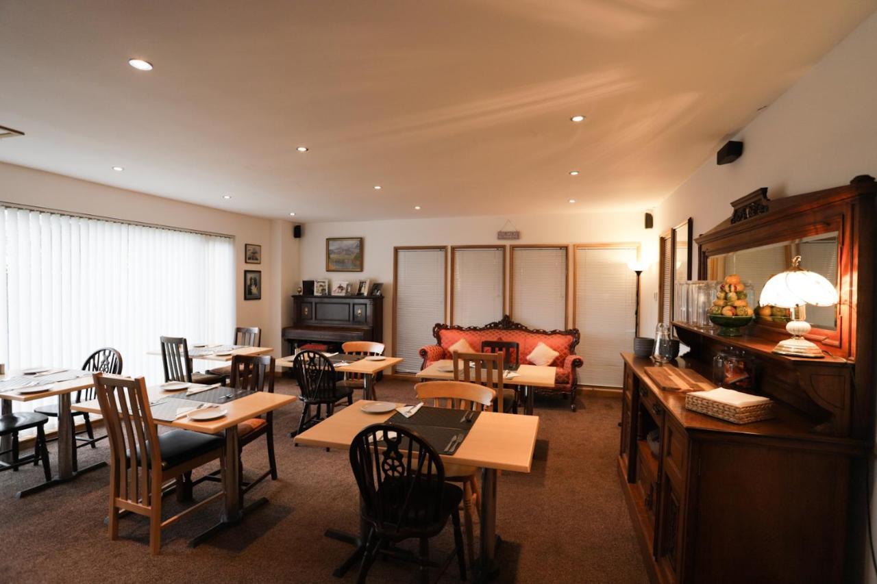 Crackin View Guest House Hexham Exterior photo
